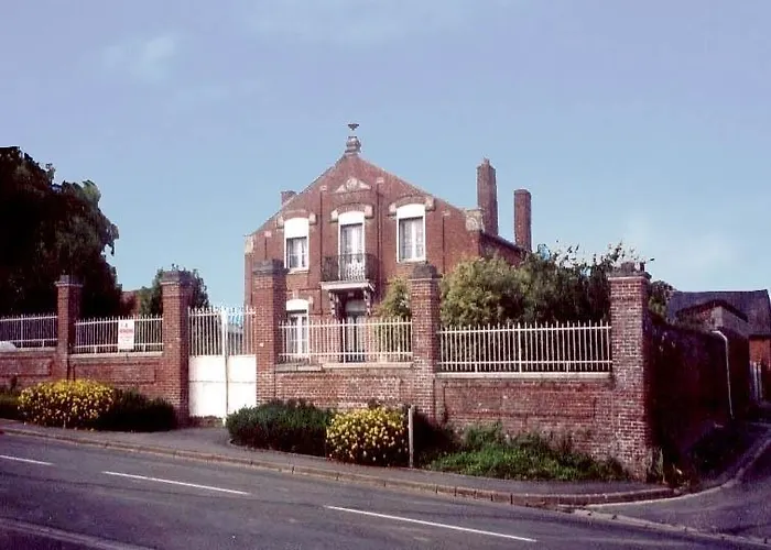 Les Eglantines Mailly-Maillet